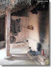 Casa celtíbera en Numancia (foto de Jaime de Sosa)