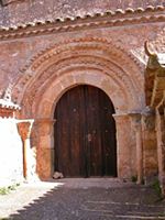 Iglesia dedicada a los santos Gervasio y Protasio. Izana (Soria)